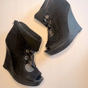 Seychelles Falcon Wedge Bootie sz 8 1/2